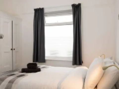 Absolute Beachfront with Decked Garden Oasis and Views Hotels in Bognor Regis