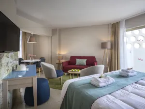 Leonardo Laura Beach & Splash Resort