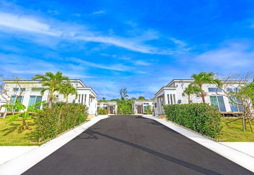 브벌리 힐스 빌라 미야코지마 리조트