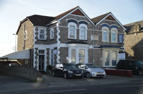 Holly Lodge Hotels in Weston-Super-Mare