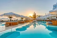 King Jason Protaras - Designed for Adults by Louis Hotels - Kolam Renang
