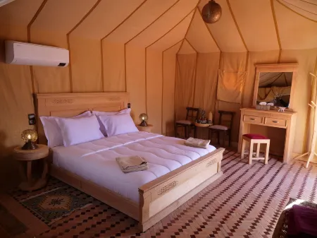 Royal Luxury Camp Отели в г. Errachidia Province