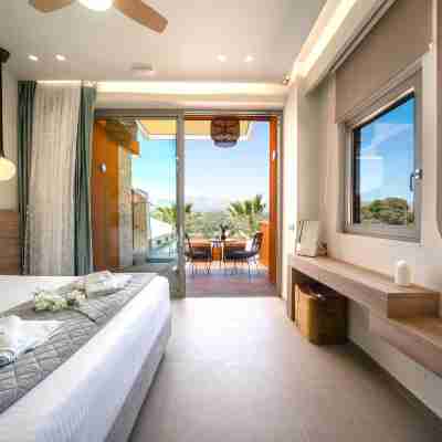 Oleas Suite Moon Private Pool Rooms