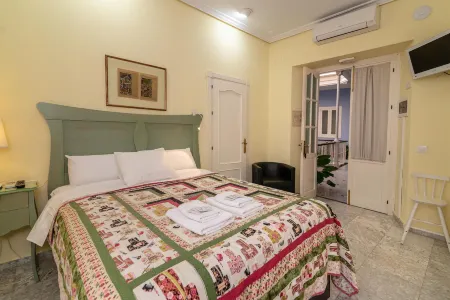 Casa Patio del Panadero Отели рядом с достопримечательностью «Convento de San Francisco»