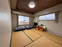 HOSTEL OE Hotel di Yoshinogawa