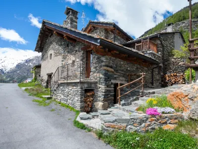 Baita Baulin Hotels in 