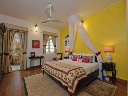 jüSTa Diwans Bungalow Отели рядом со станцией Ahmedabad Junction Railway Station