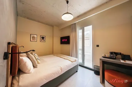 Stuart Rooms by Zzzing Отели в г. Ta' Xbiex