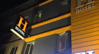 H Hotel
