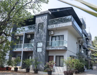 Le Papillon by Bay Hotels Hotels in Lonavala