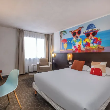 The Originals City, Hotel Cap Maya, Palais des Congrès