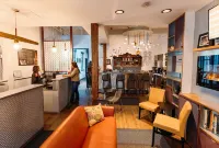 Silverbow Inn & Suites