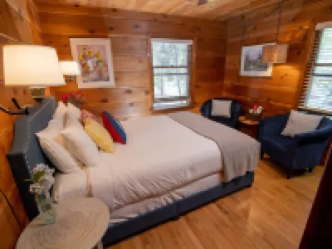 Elliott House Boutique Inn Hotels in Shaver Lake