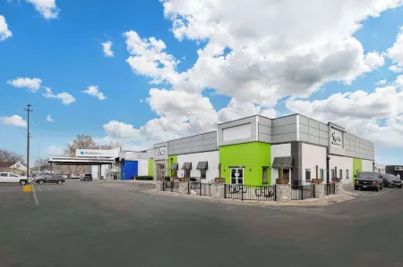 Clarion Inn Des Moines Airport Отели в г. Норуолк