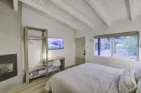 Brand New Boutique Stay - Stateline, Heavenly, Beach - South Lake Chalet