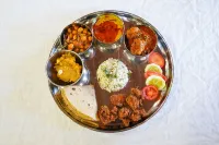 Hotel Kumar Plaza - breakfast