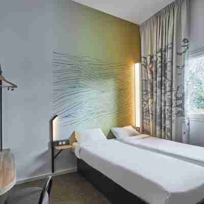 B&B HOTEL Ouistreham Rooms