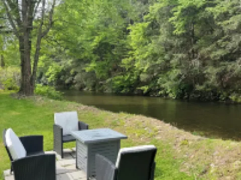 Charming Retreat on Fishing Creek Near Bloomsburg & Ricketts Glen State Park