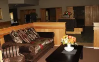 Midway Inn Hotel Hoteles en Middelburg