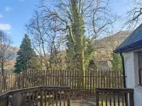 Ben Lomond Cottage - Loch Lomond and Arrochar Alps Hotels in Arrochar