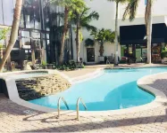 Sunchase Inn & Suites - pantai