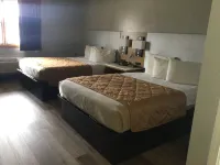 Colonial Brick Inn & Suites Hotels in Montrose