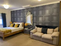 Gwynfryn Guest House Các khách sạn ở Narberth