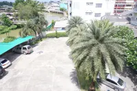 Panatara Hotel Hotels in Chumphon