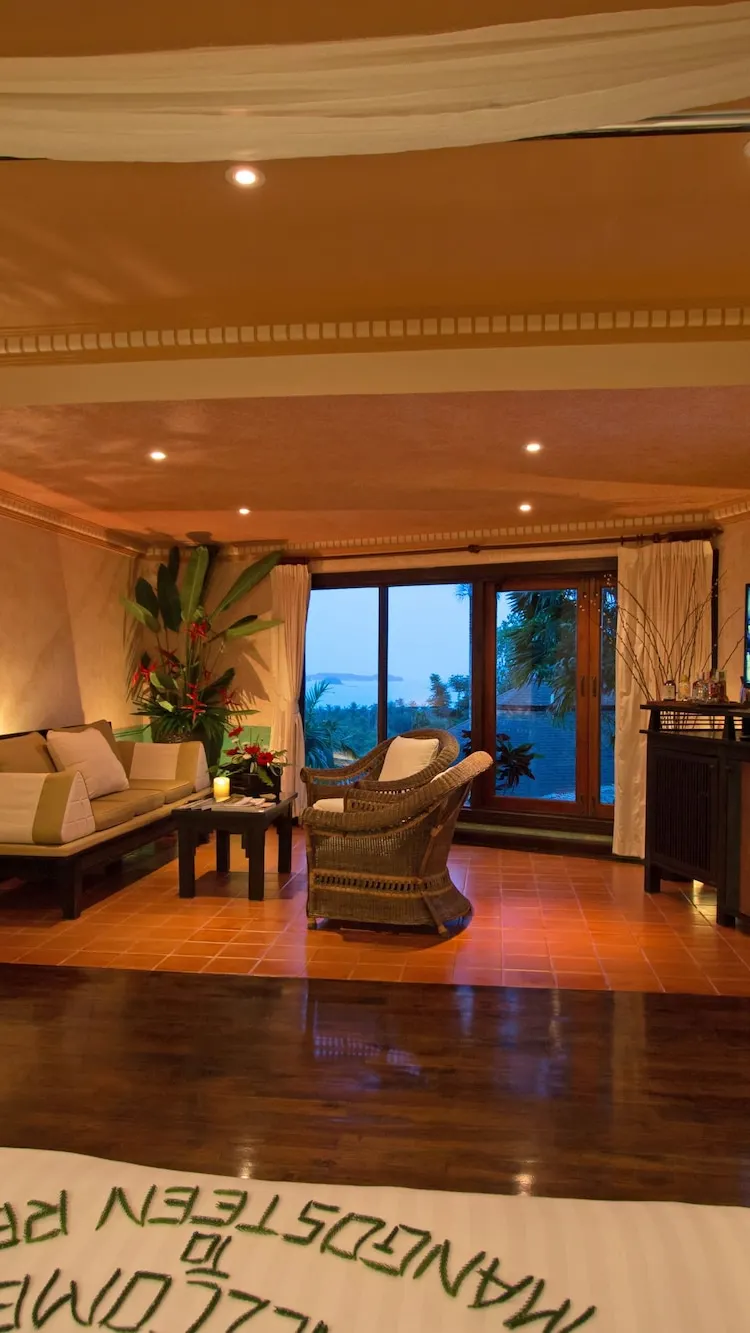 Royal Jacuzzi Villa Garden