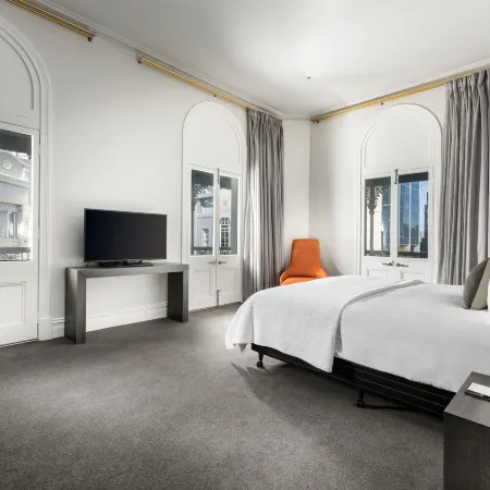 The Melbourne Hotel