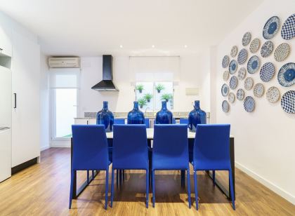 Valencia Luxury - Boutique Center