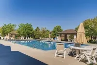 New! Family-Friendly Home with Pool Table, King Beds - Villas