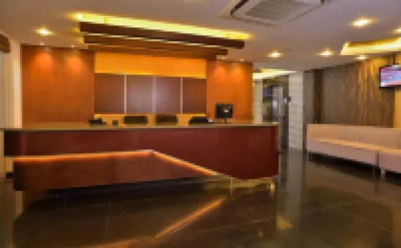 Hotel Town Tower