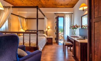 Spilia Village Hotel & Villas