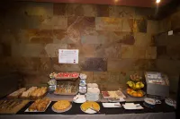 Hotel Yerri - breakfast