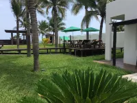 Isla Parlama Boutique Hotel Hotels near El Rosario de La Muerte