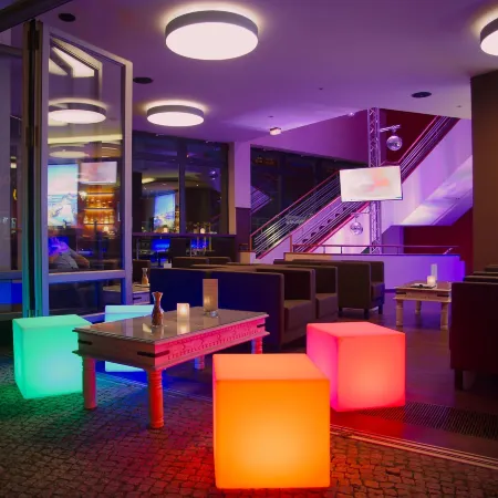 H24 Hoteltow