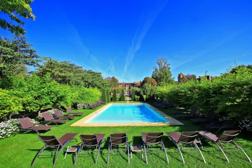 Le Vieux Logis Hotels in Le Buisson-de-Cadouin
