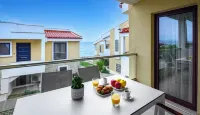 Elpiniki Luxury Apartments - Havudsigt