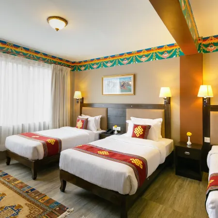Hotel Lotus Gems Отели рядом с достопримечательностью «Боудханат Ступа»