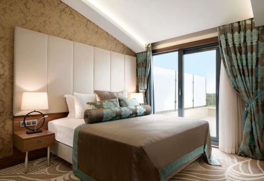 4. 라마다 바이 윈..