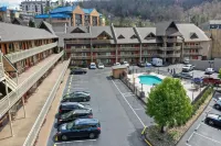 Crossroads Inn & Suites - Motels