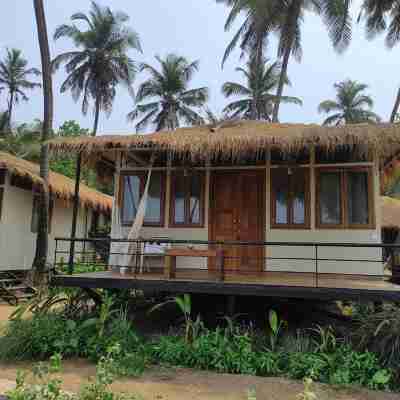 Anahata Retreat Beach Front Resort Hotel Exterior