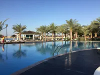 InterContinental Hotels ABU DHABI by IHG - Infinity Pools