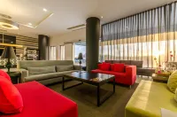 Yit Vía Sevilla Mairena Hotel a Bormujos