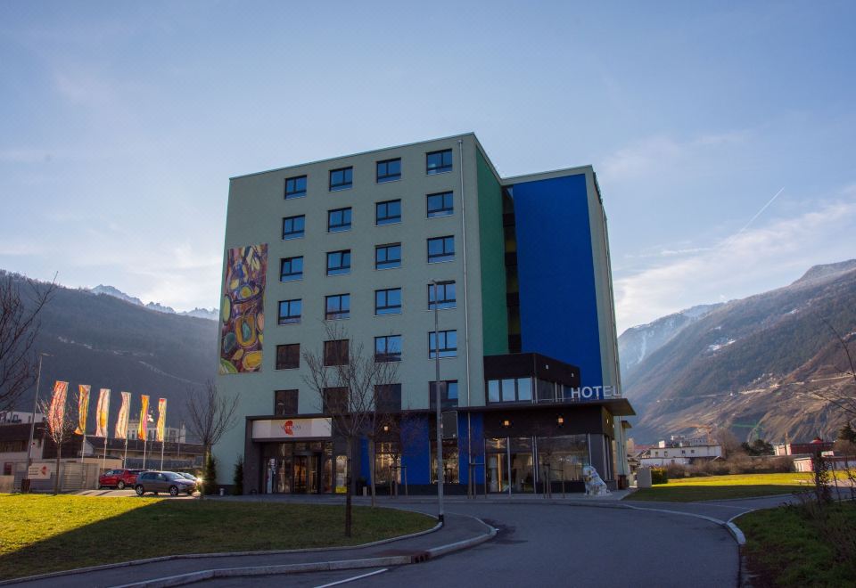 hotel overview picture