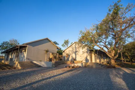 Hamiltons Lodge & Restaurant