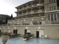 Hotel Mediterranée