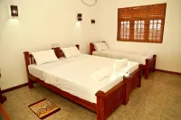 Lake Villa Resort Hotel a Wirawila