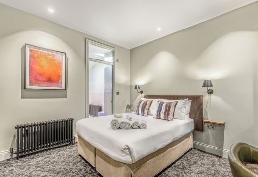 클래펌 게스트 하우스